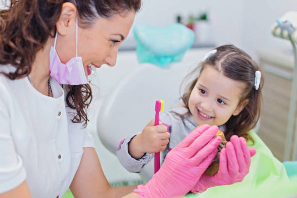 Best Residential Dentistry  in Pleasant Run Farm, OH